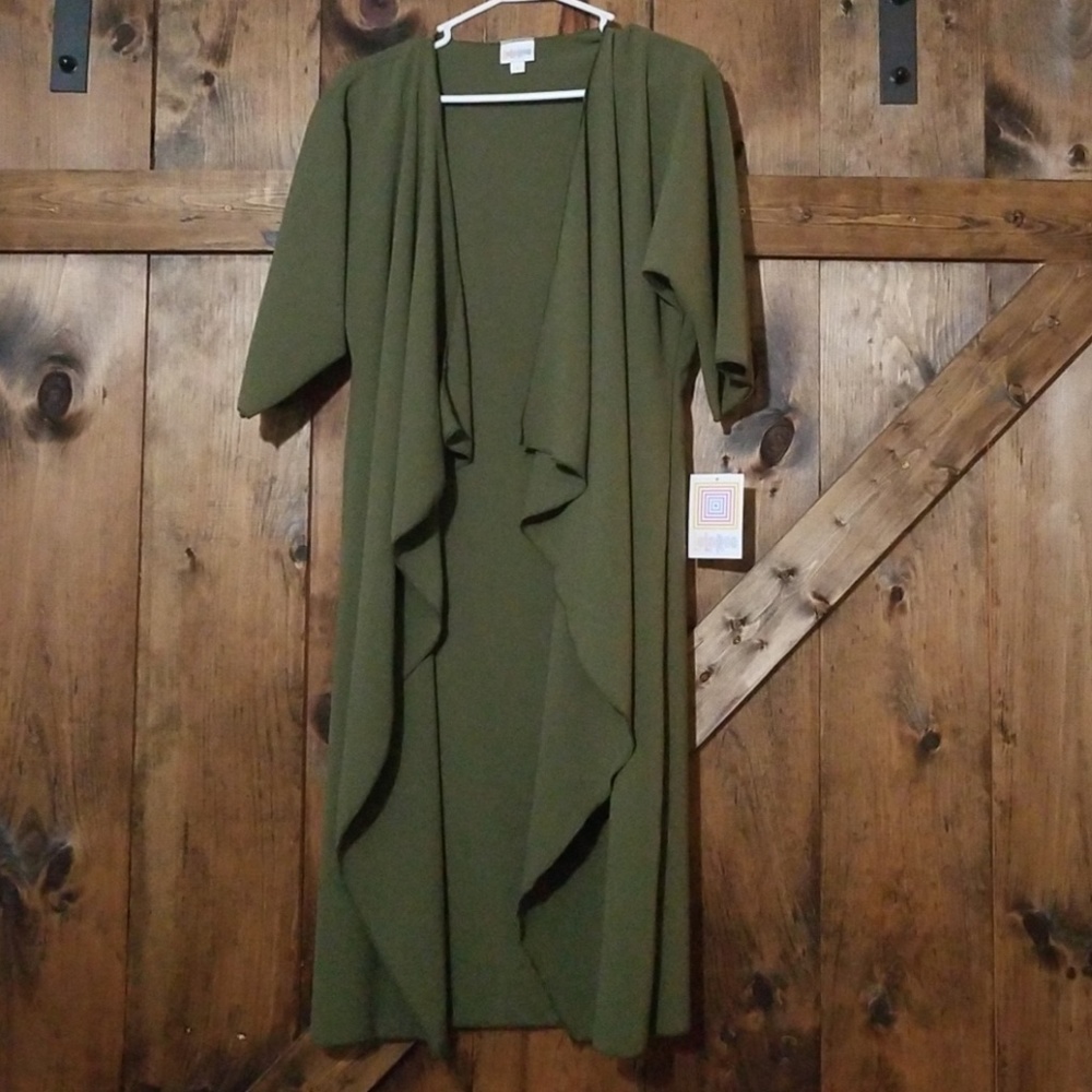 S Lularoe Shirley